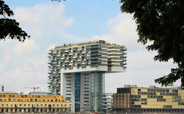 二建市政工程答題軟件實(shí)測(cè)，復(fù)雜案例答題場(chǎng)景能 hold 住嗎？